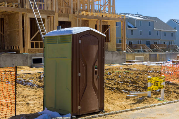 Best Porta potty delivery and setup  in Houghton Lake, MI